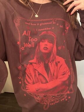 Taylor Swift "All Too Well" Brown Long sleeve Tee Graphic T-shirt NWOT Sz M